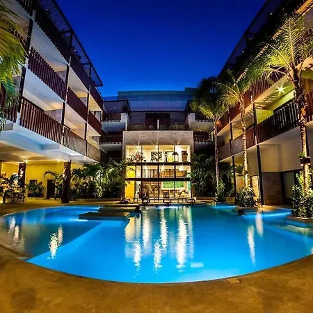 Paradise: 2 Bed 2 Bath Downtown Apartment
